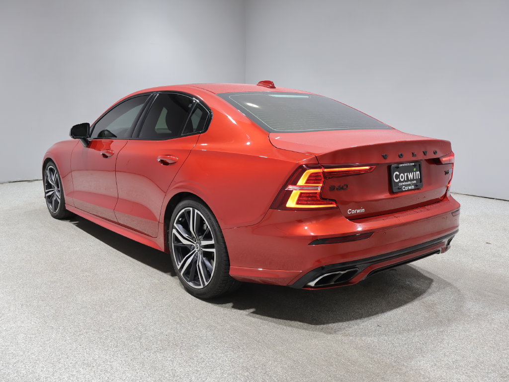 Used 2019 Volvo S60 T6 R-Design AWD/4WD image 6