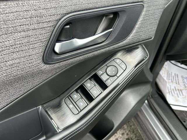 Certified 2023 Nissan Rogue SV image 19