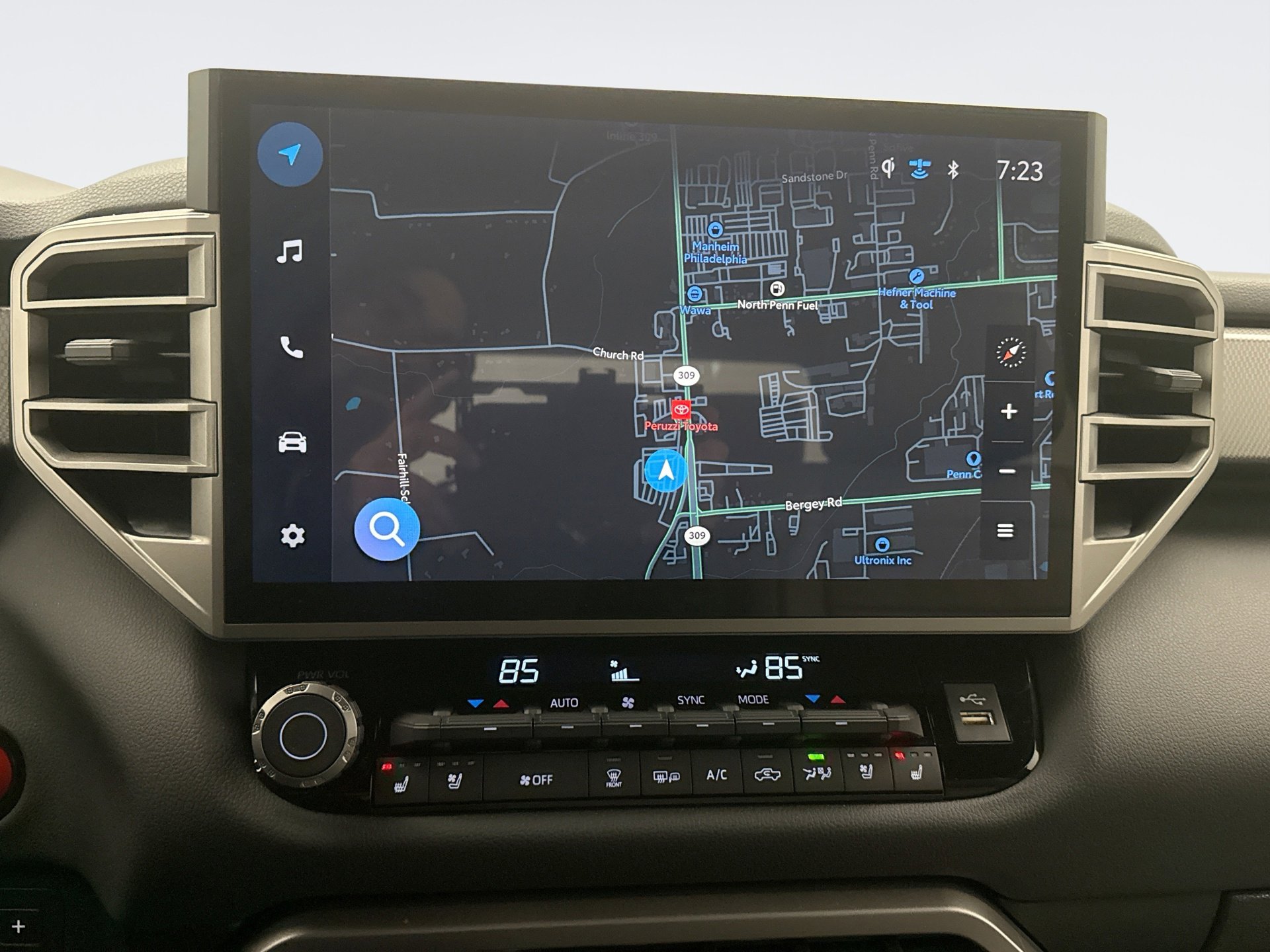 Used 2026 Toyota Tundra Limited w/ TRD Off-Road Package image 15