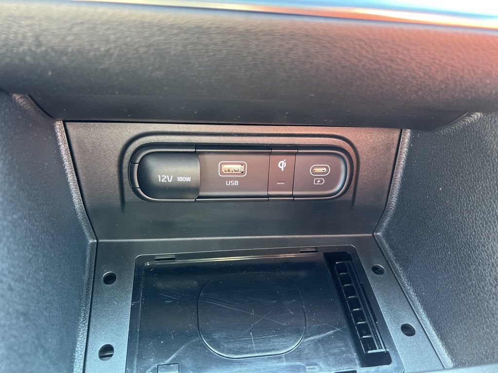 Certified 2024 Kia Sportage SX AWD/4WD image 56