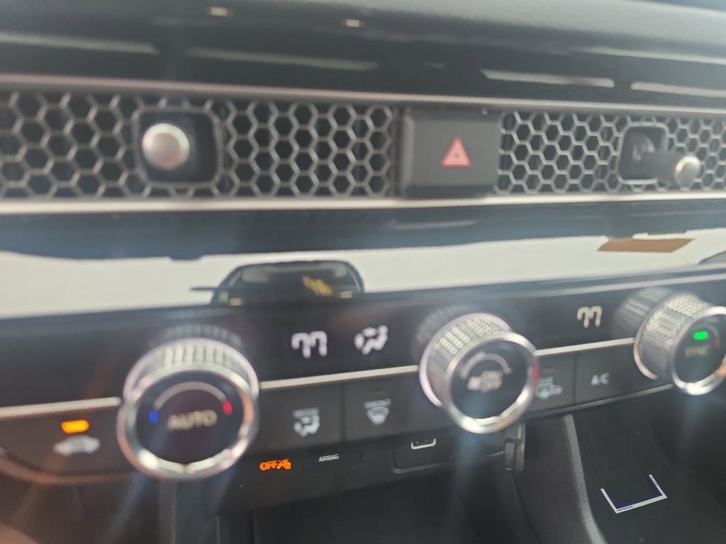 Used 2022 Honda Civic EX-L image 17