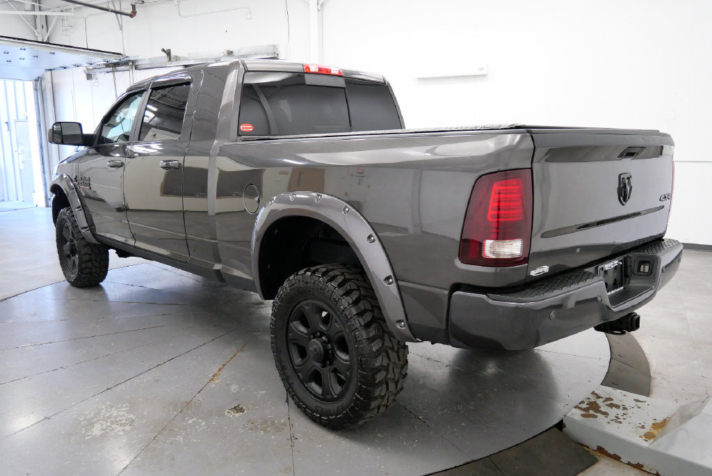 Used 2017 RAM 2500 Laramie w/ Sport Appearance Group AWD/4WD image 6