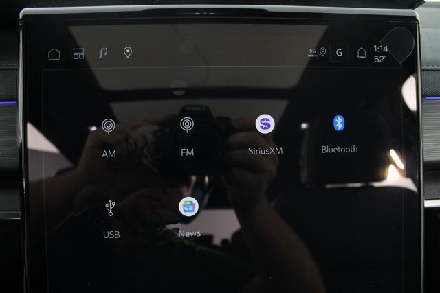 New 2026 GMC Acadia AT4 w/ Luxury Package image 7