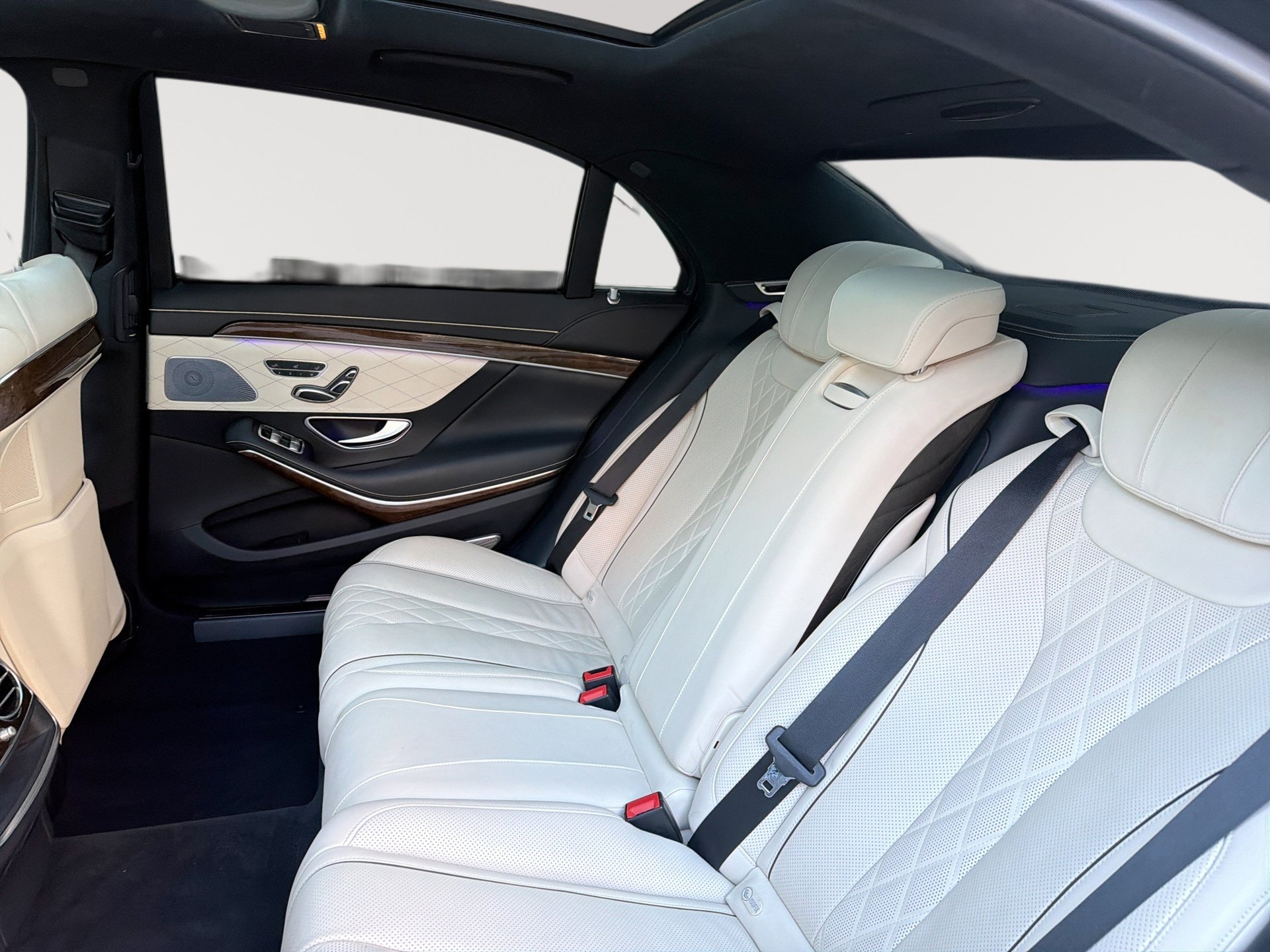 Used 2016 Mercedes-Benz S 550 Sedan image 27