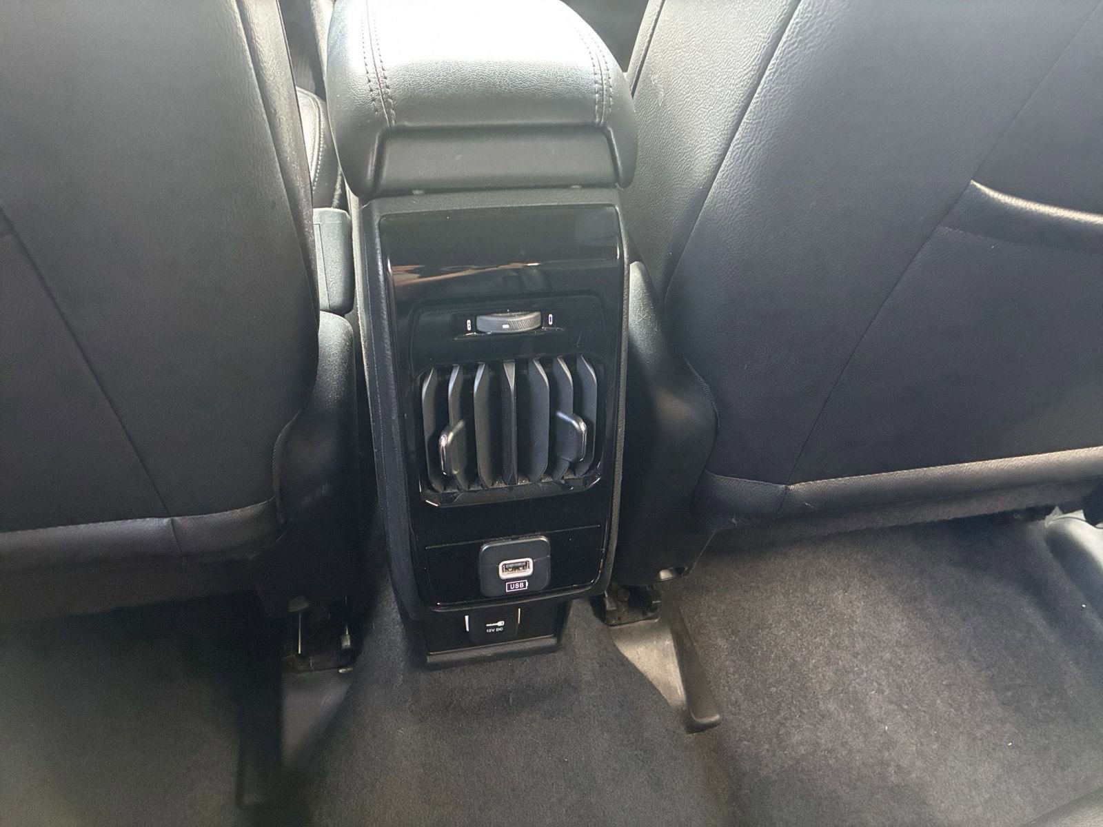 Used 2025 Jeep Compass Trailhawk image 22