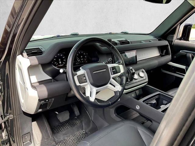 Used 2023 Land Rover Defender 110 SE AWD/4WD image 10