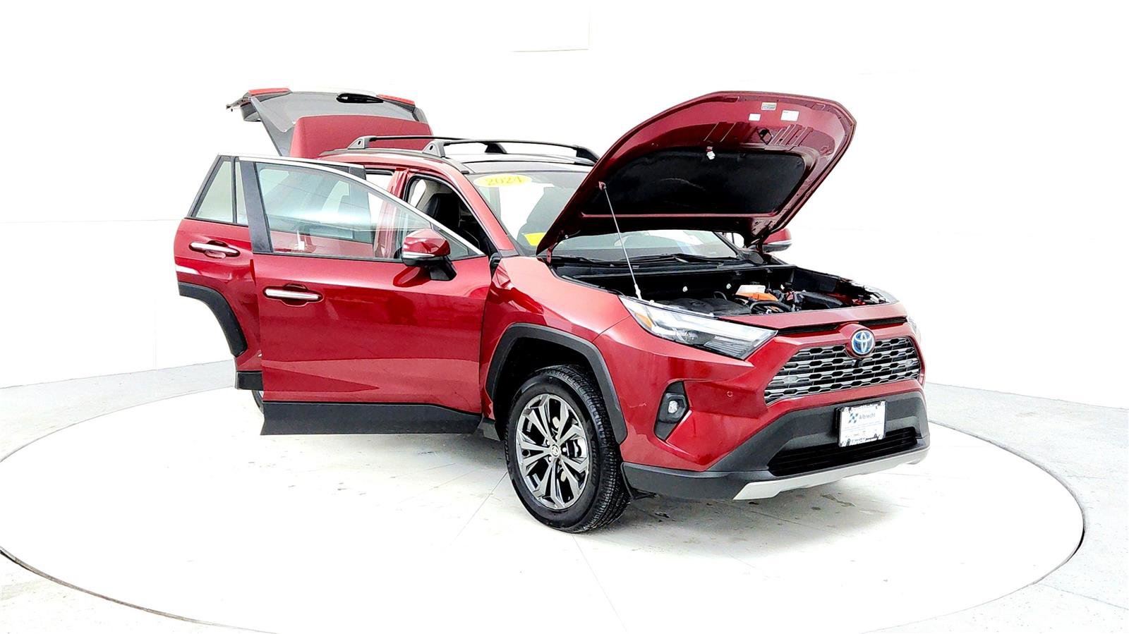 Used 2024 Toyota RAV4 Limited image 9