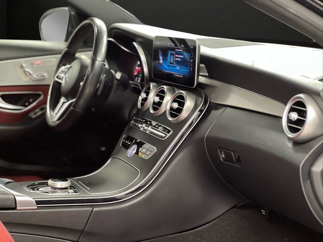 Used 2019 Mercedes-Benz C 300 4MATIC Sedan image 21