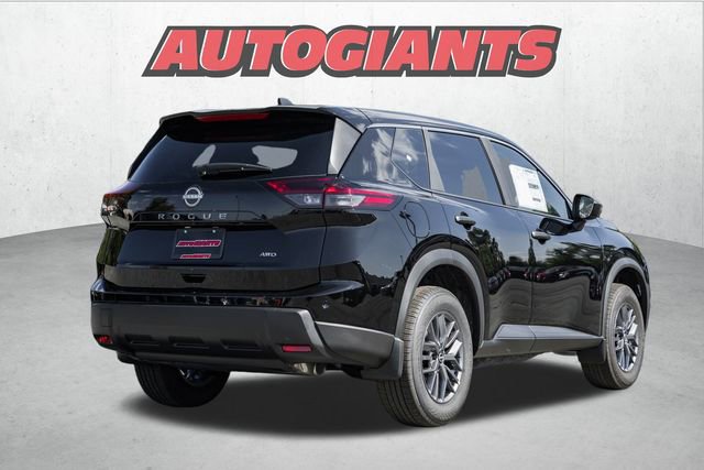 New 2026 Nissan Rogue S image 4