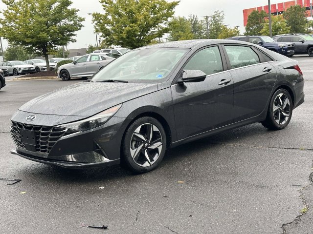 Used 2021 Hyundai Elantra SEL w/ Convenience + Premium Package FWD image 5