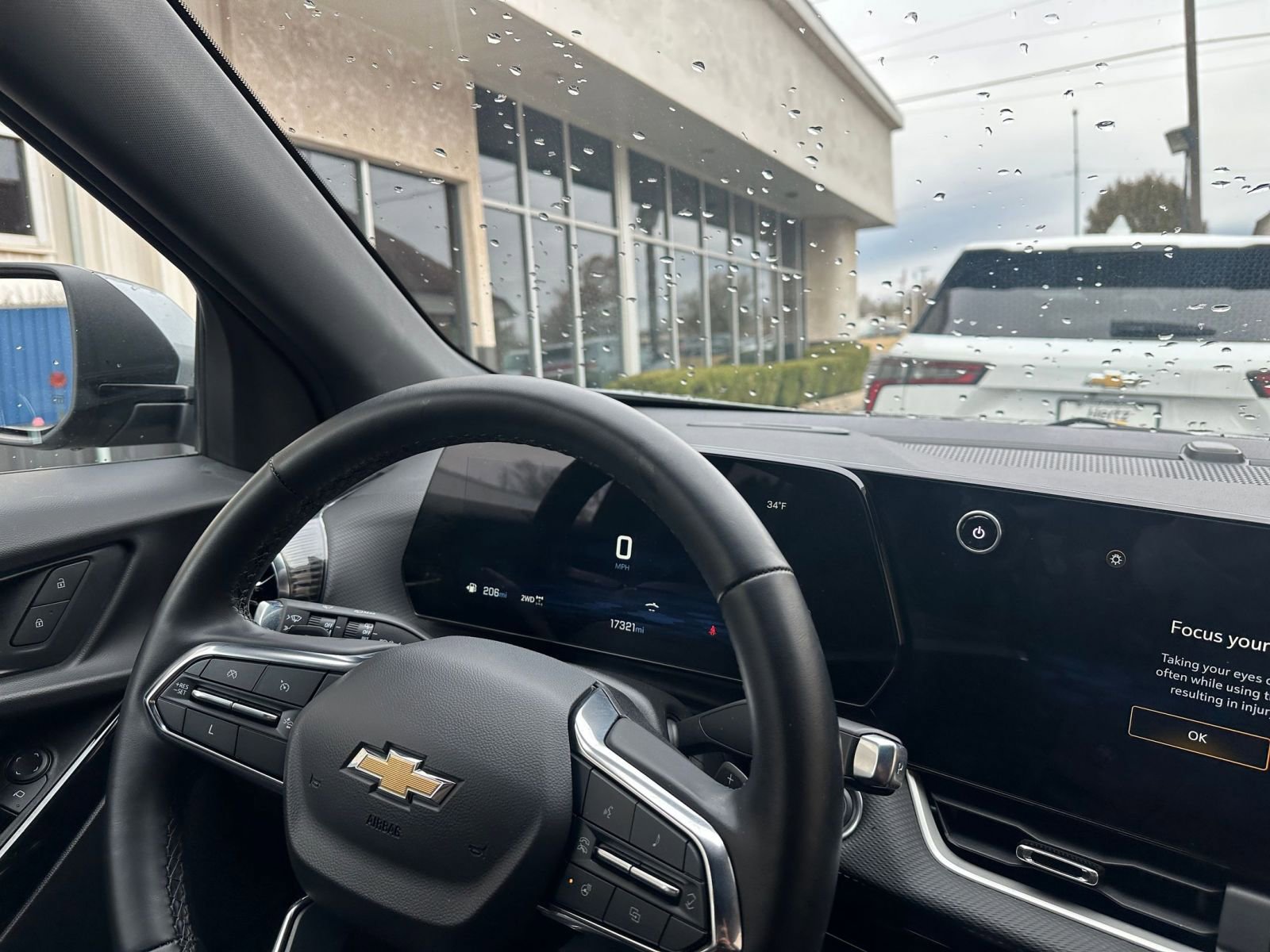 Used 2025 Chevrolet Equinox LT image 33