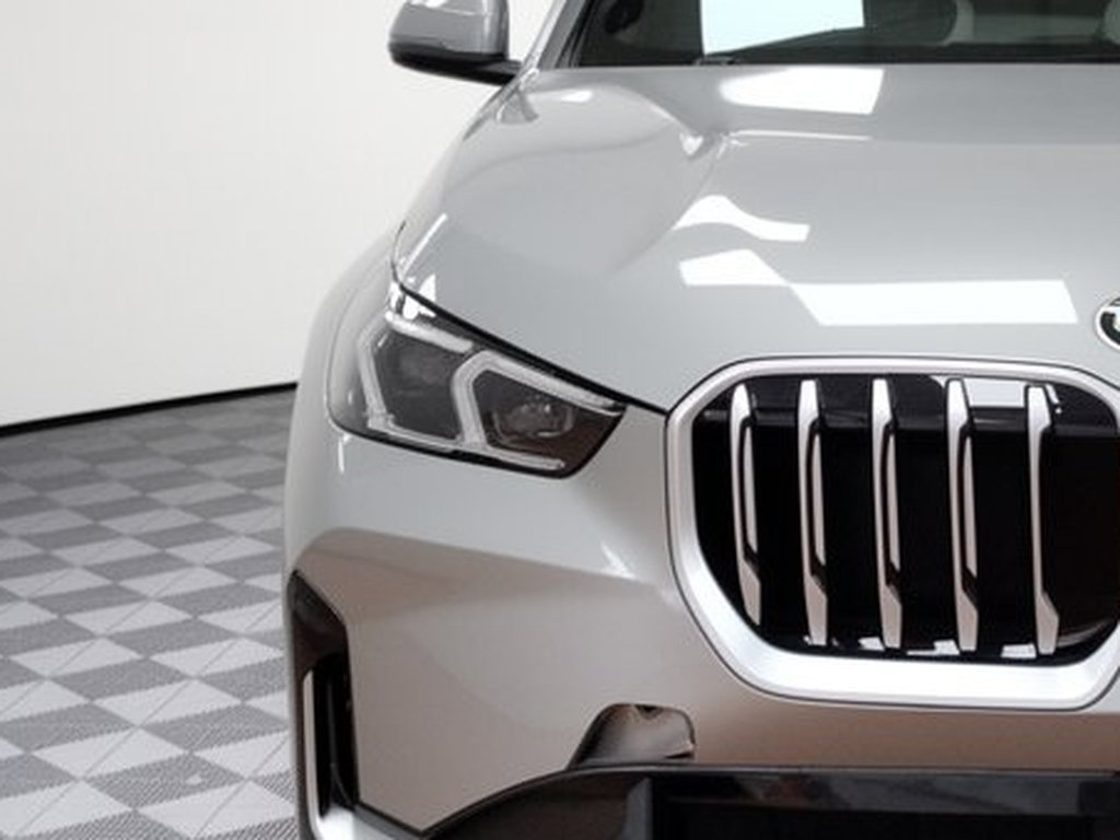 Certified 2026 BMW X1 xDrive28i w/ Technology Package AWD/4WD image 7