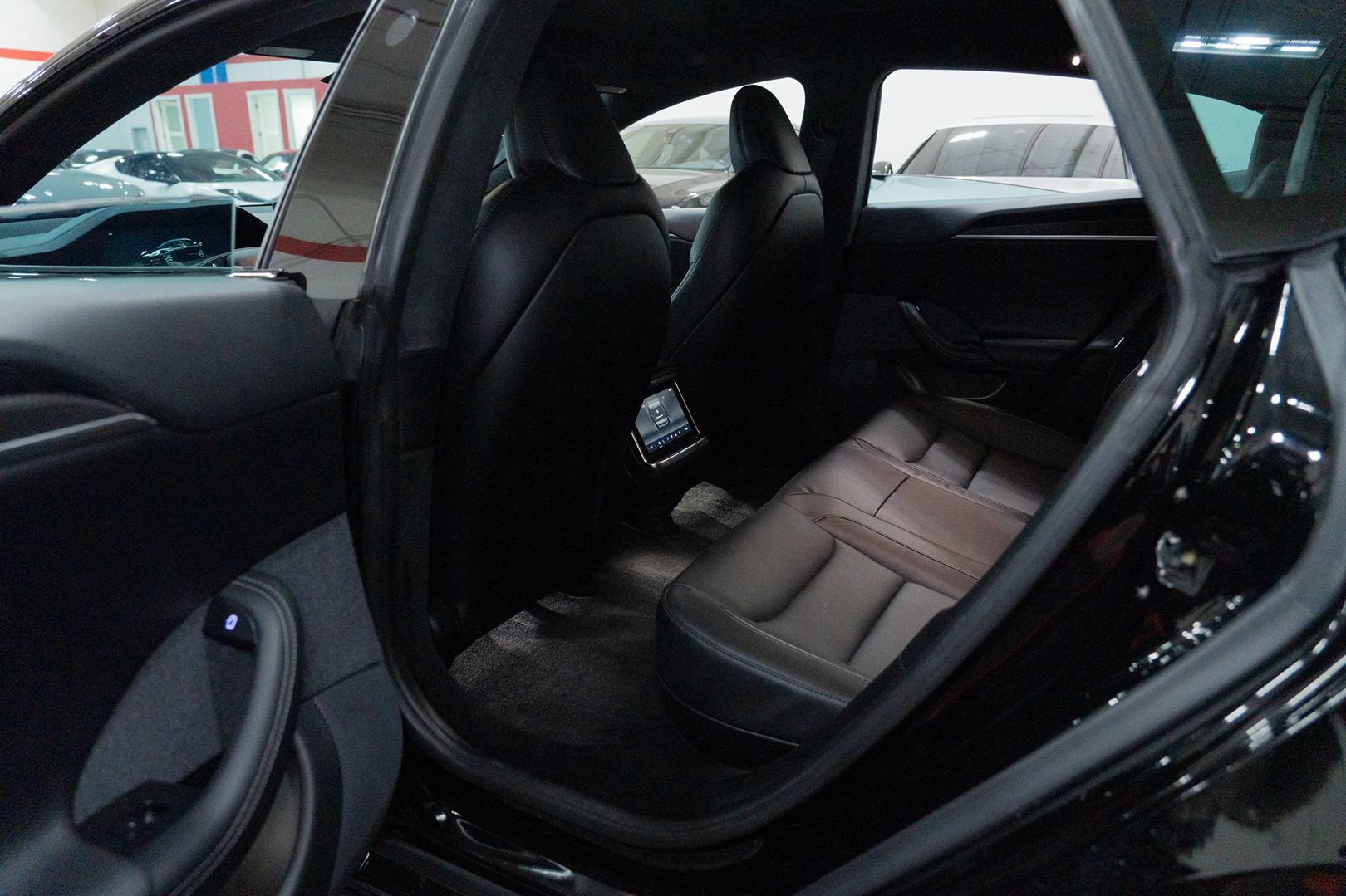 Used 2021 Tesla Model S Plaid AWD/4WD image 18