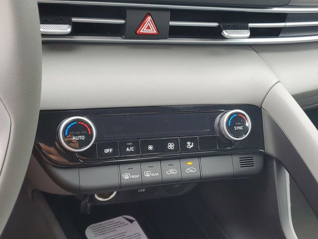 New 2026 Hyundai Elantra Sport FWD image 26