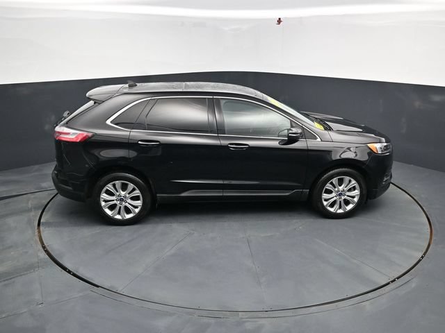 Used 2022 Ford Edge Titanium w/ Equipment Group 301A AWD/4WD image 38