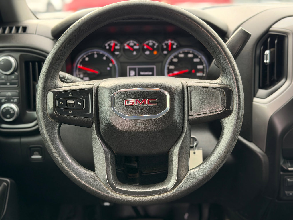 Used 2021 GMC Sierra 2500 4x4 Crew Cab w/ Convenience Package image 8