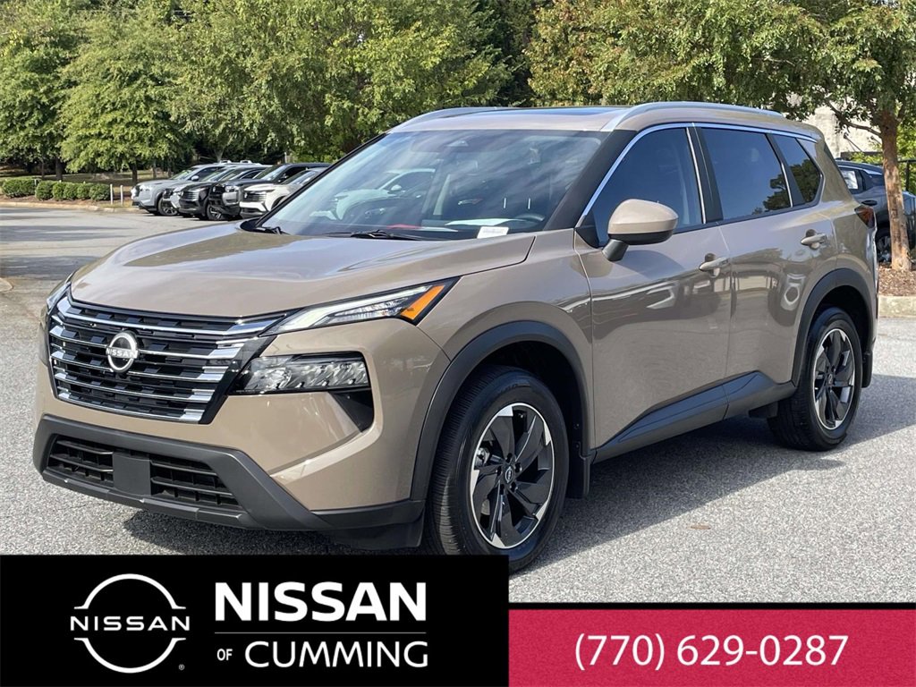 Used 2025 Nissan Rogue SV w/ SV Premium Package