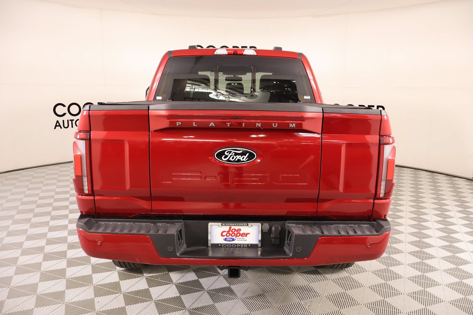 Used 2025 Ford F150 Platinum w/ FX4 Off-Road Package AWD/4WD image 23