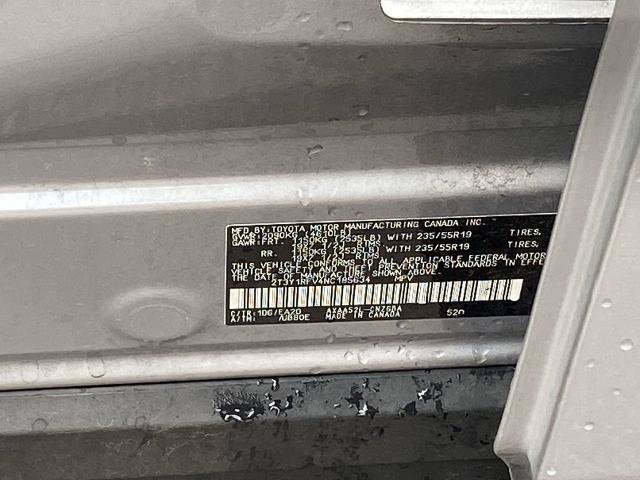Used 2022 Toyota RAV4 Limited FWD image 30