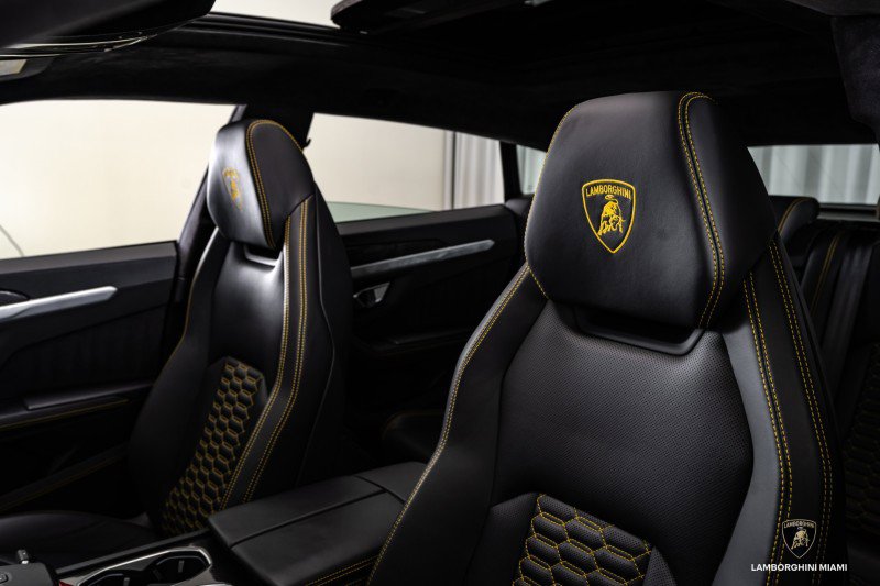 Used 2019 Lamborghini Urus image 30