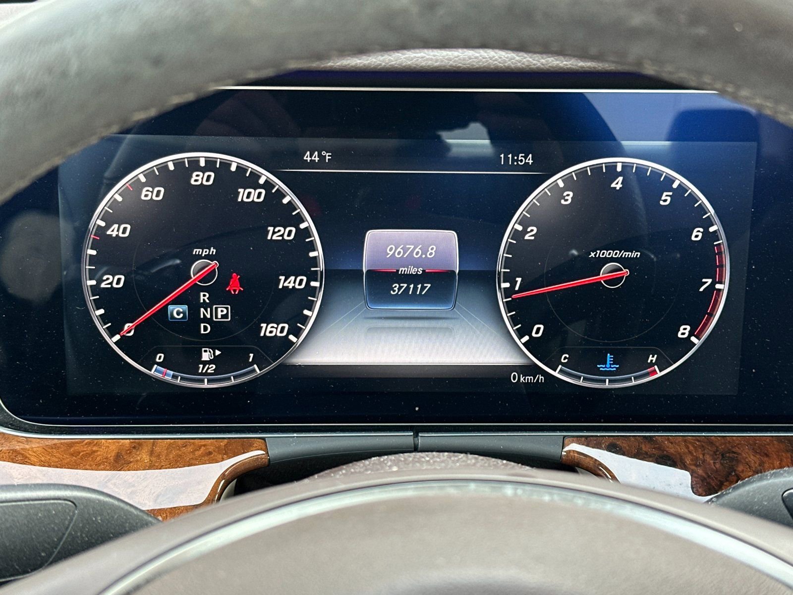 Used 2018 Mercedes-Benz E 300 4MATIC image 23