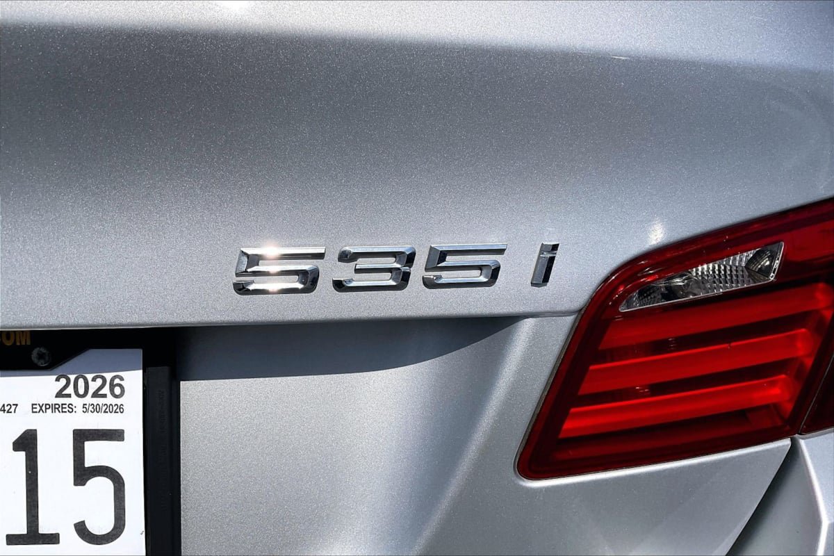 Used 2013 BMW 535i Sedan RWD image 8