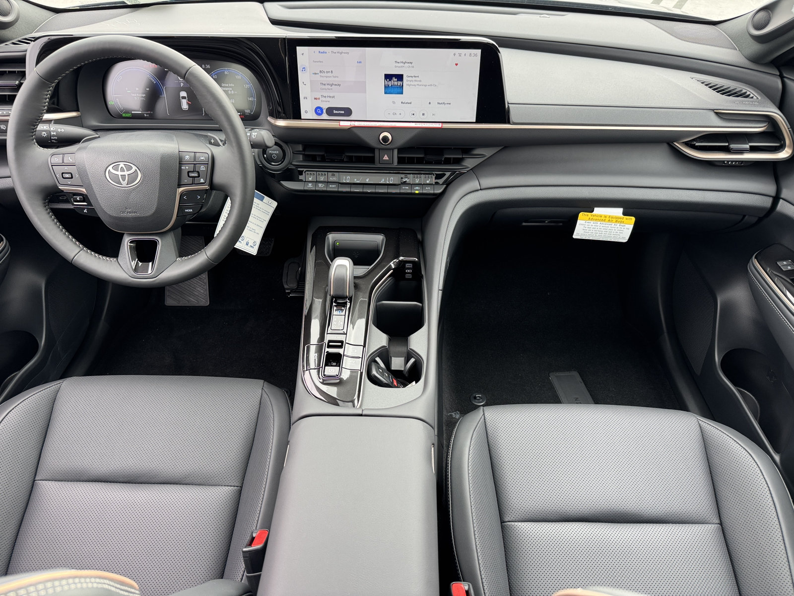 New 2026 Toyota Crown Signia AWD/4WD image 4