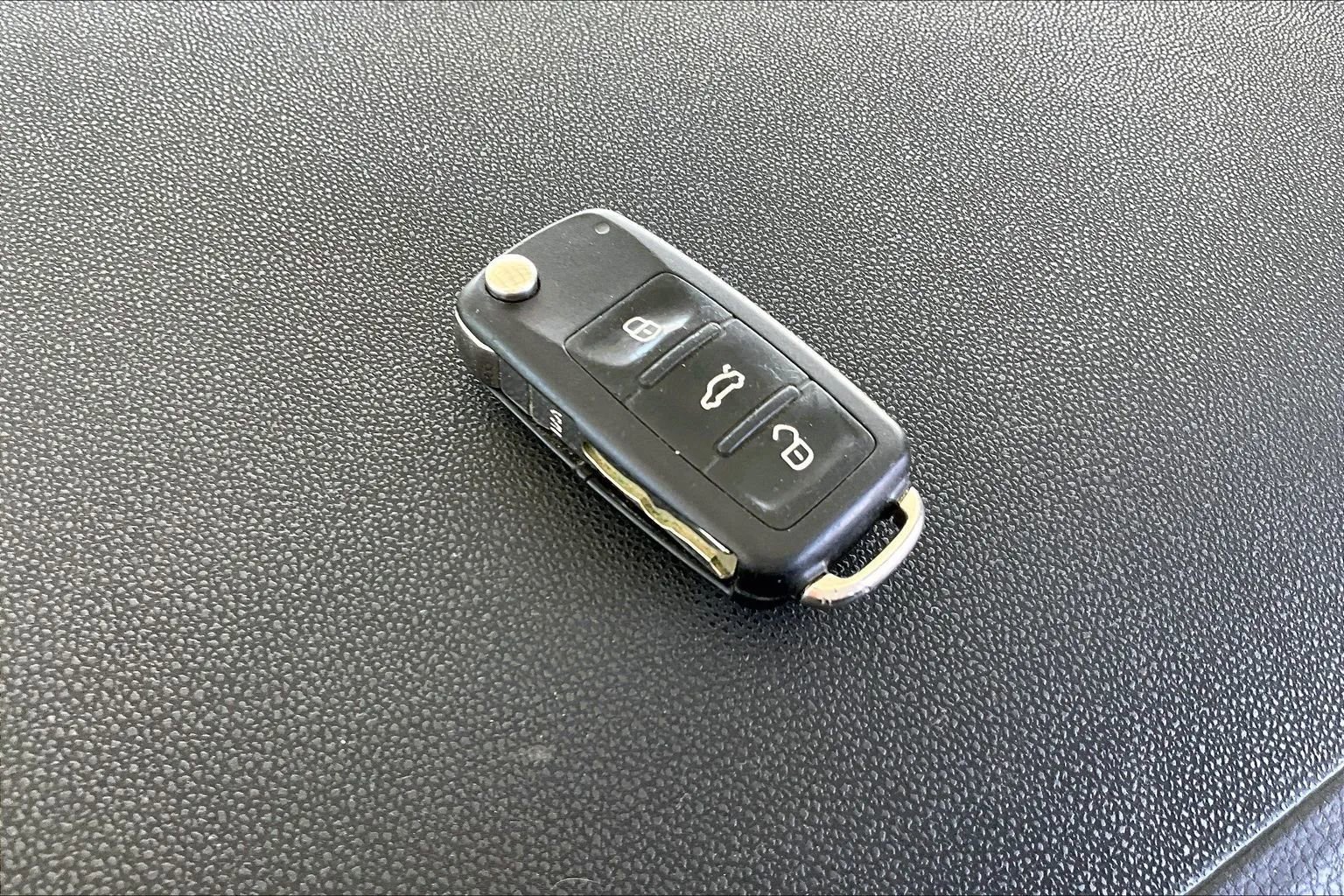 Used 2014 Volkswagen Tiguan SE FWD image 31