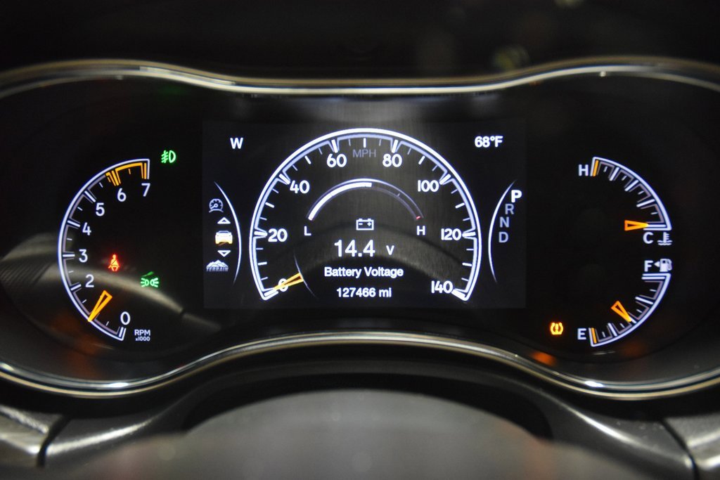 Used 2017 Jeep Grand Cherokee Limited image 53