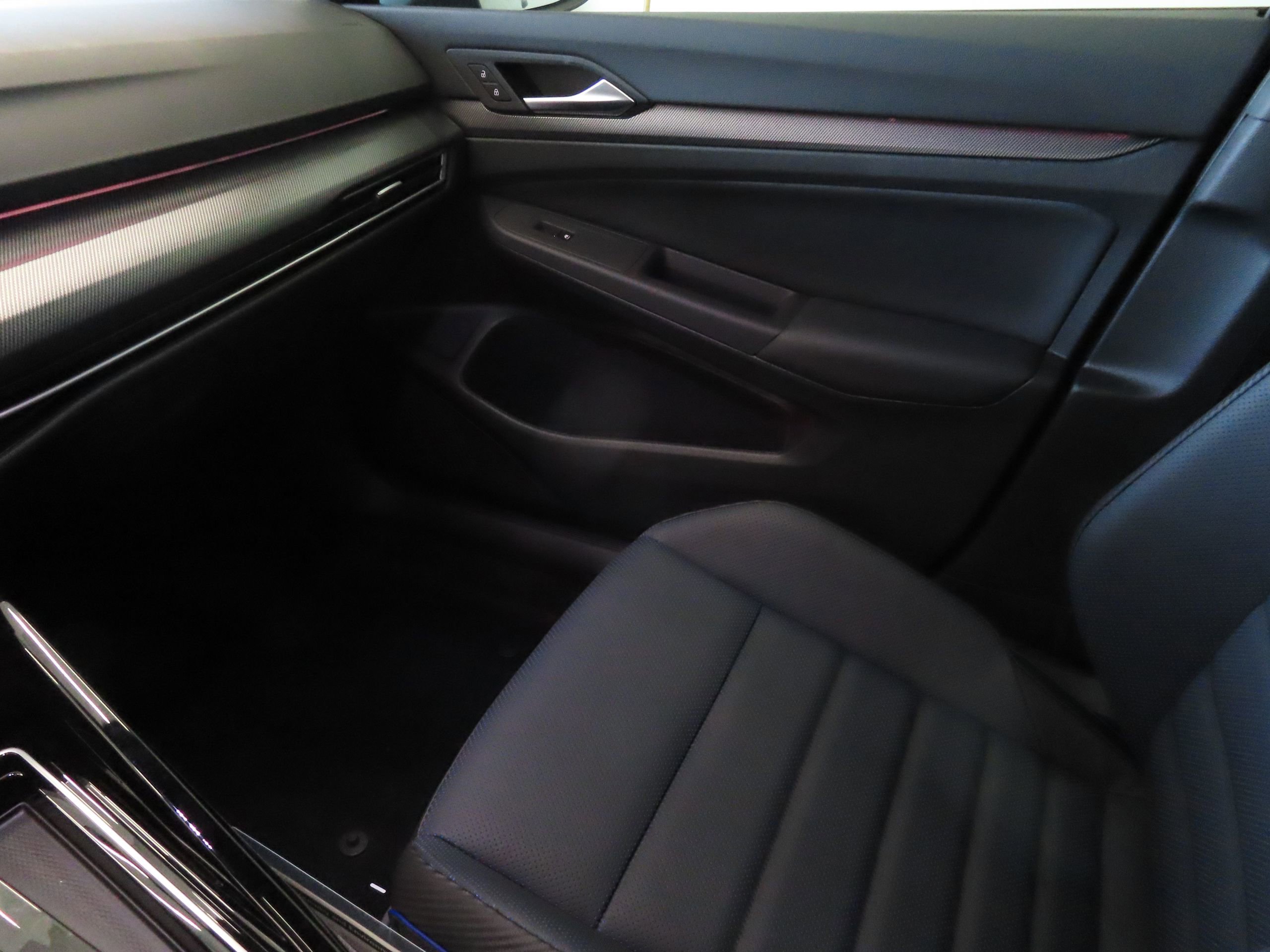 New 2026 Volkswagen Golf image 19