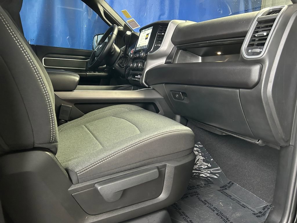 Used 2022 RAM 2500 Big Horn w/ Level A Equipment Group AWD/4WD image 27
