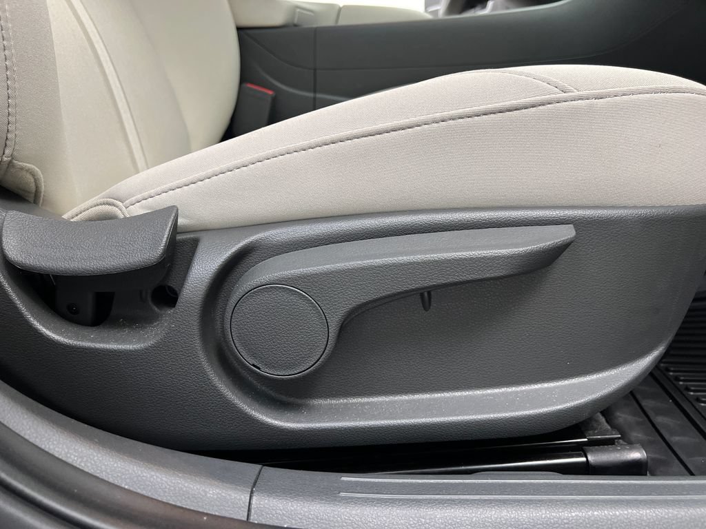 Used 2025 Hyundai Sonata SEL FWD image 26