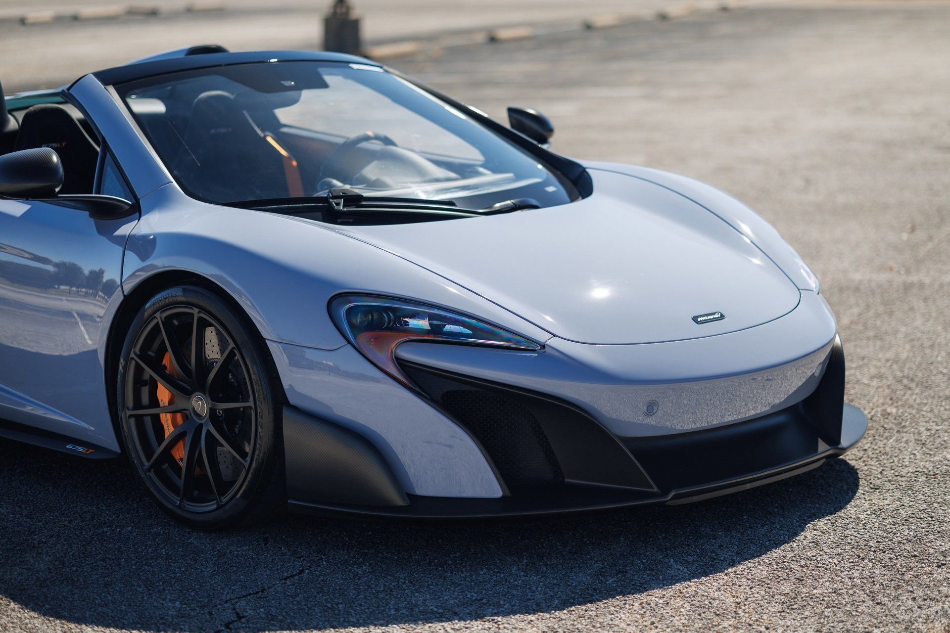 Used 2016 McLaren 675LT Spider image 39