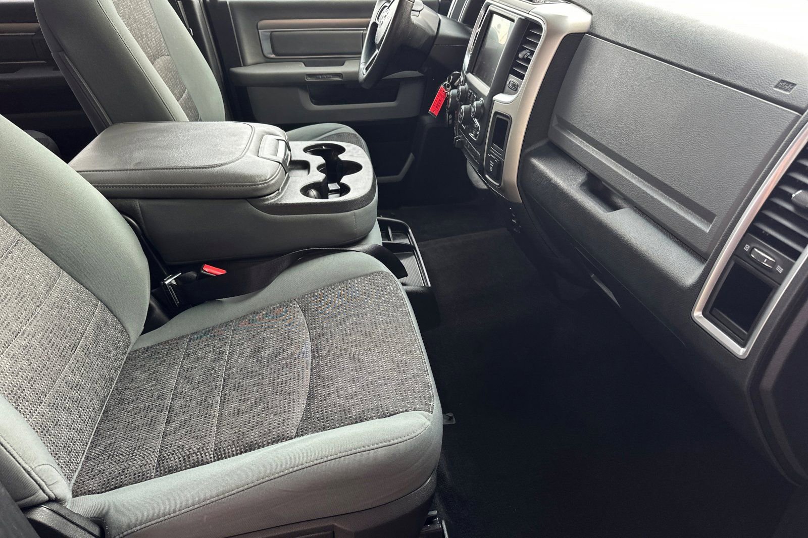 Used 2017 RAM 1500 Classic SLT w/ Protection Group image 15