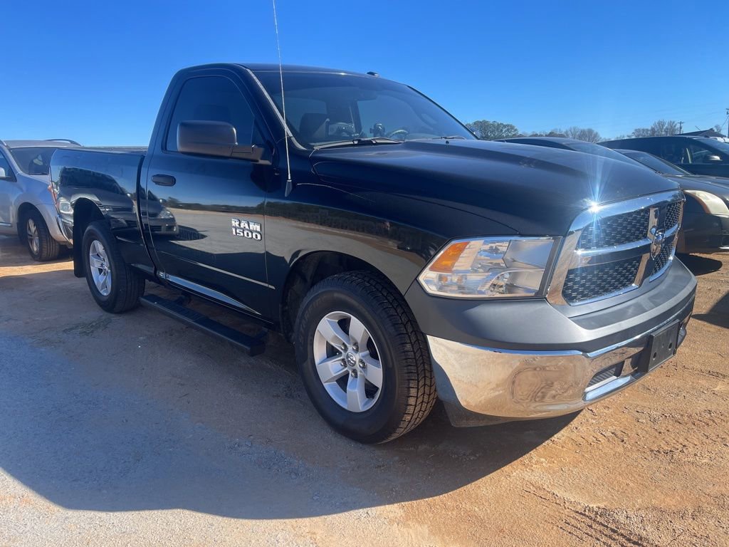 Used 2017 RAM 1500 Tradesman w/ Chrome Appearance Group image 4