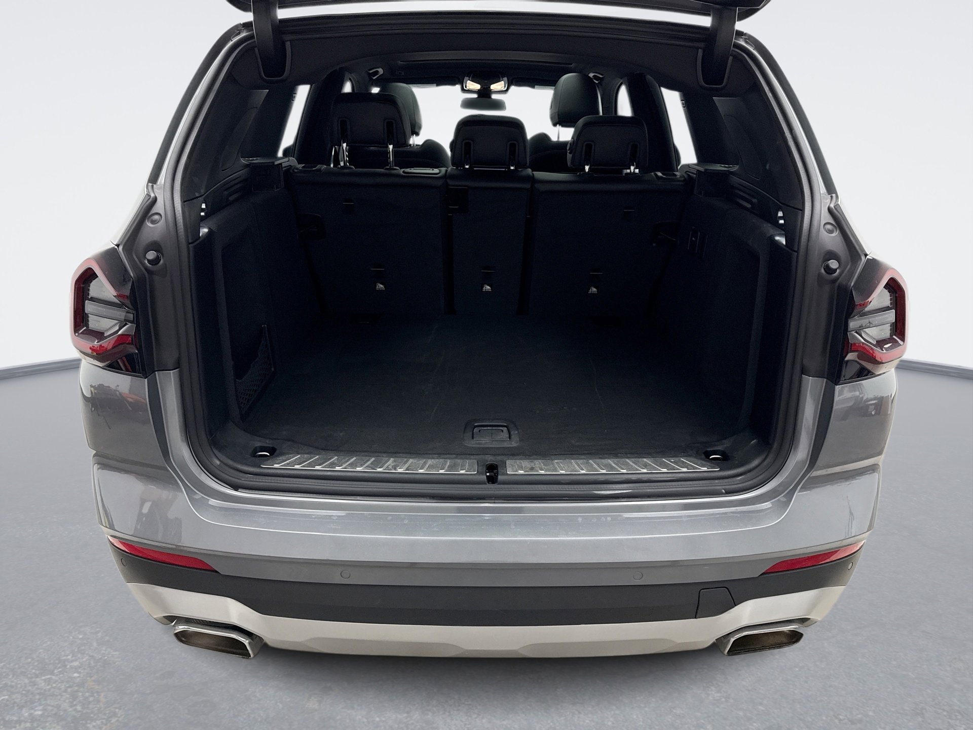 Used 2023 BMW X3 xDrive30i w/ Premium Package image 24