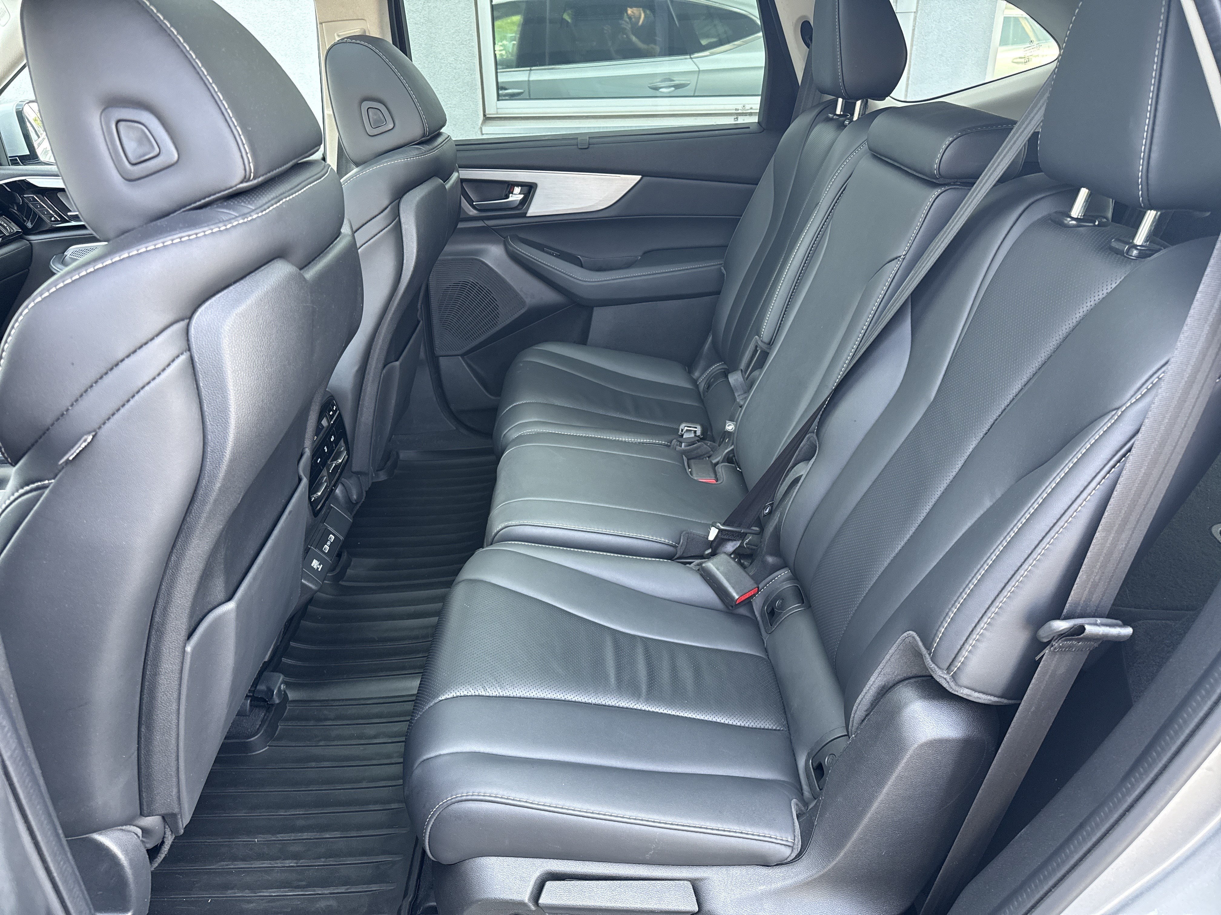 Used 2024 Acura MDX w/ Technology Package AWD/4WD image 26
