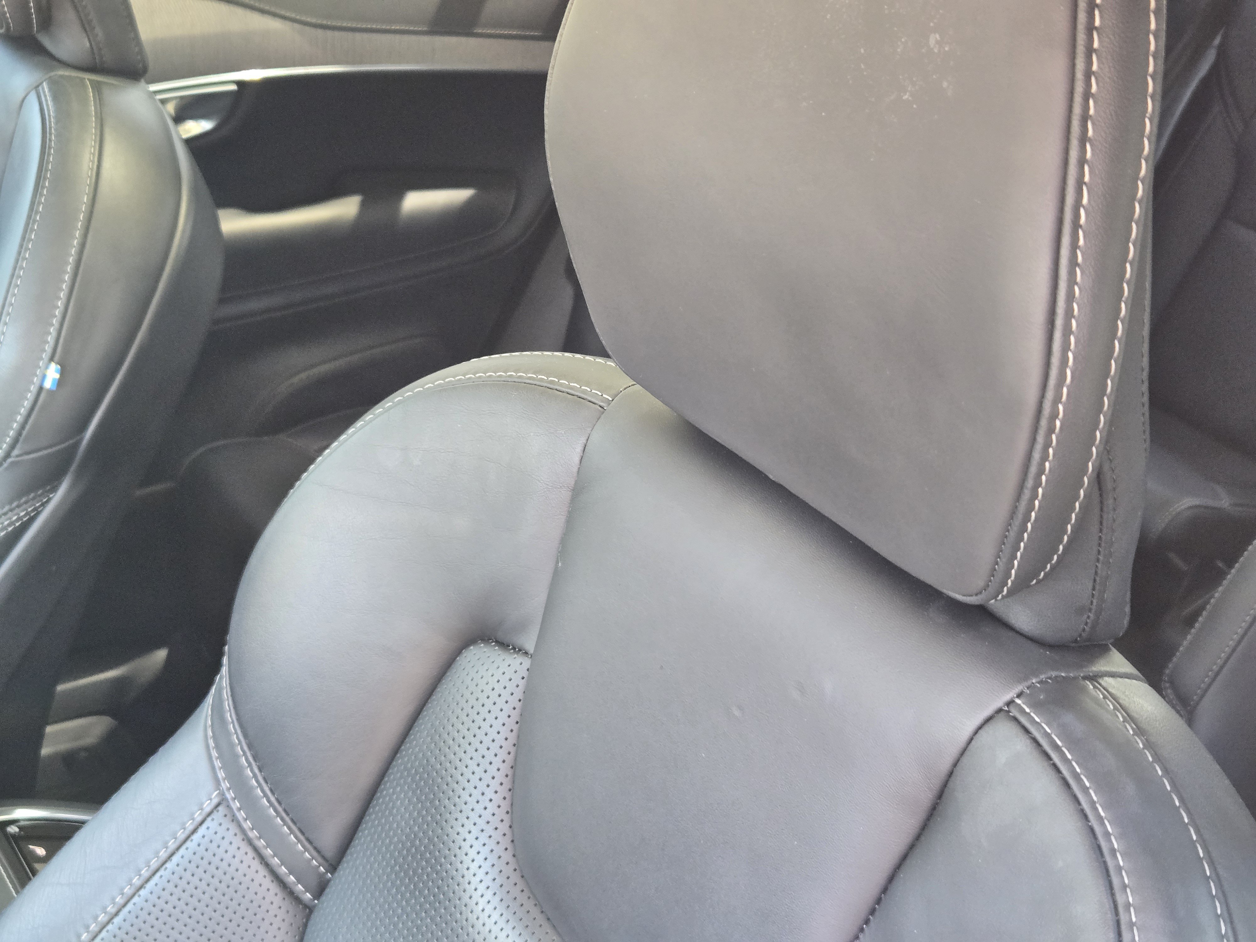 Used 2022 Volvo XC90 T8 Inscription AWD/4WD image 21