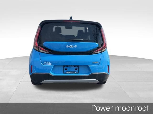 Certified 2023 Kia Soul EX image 7