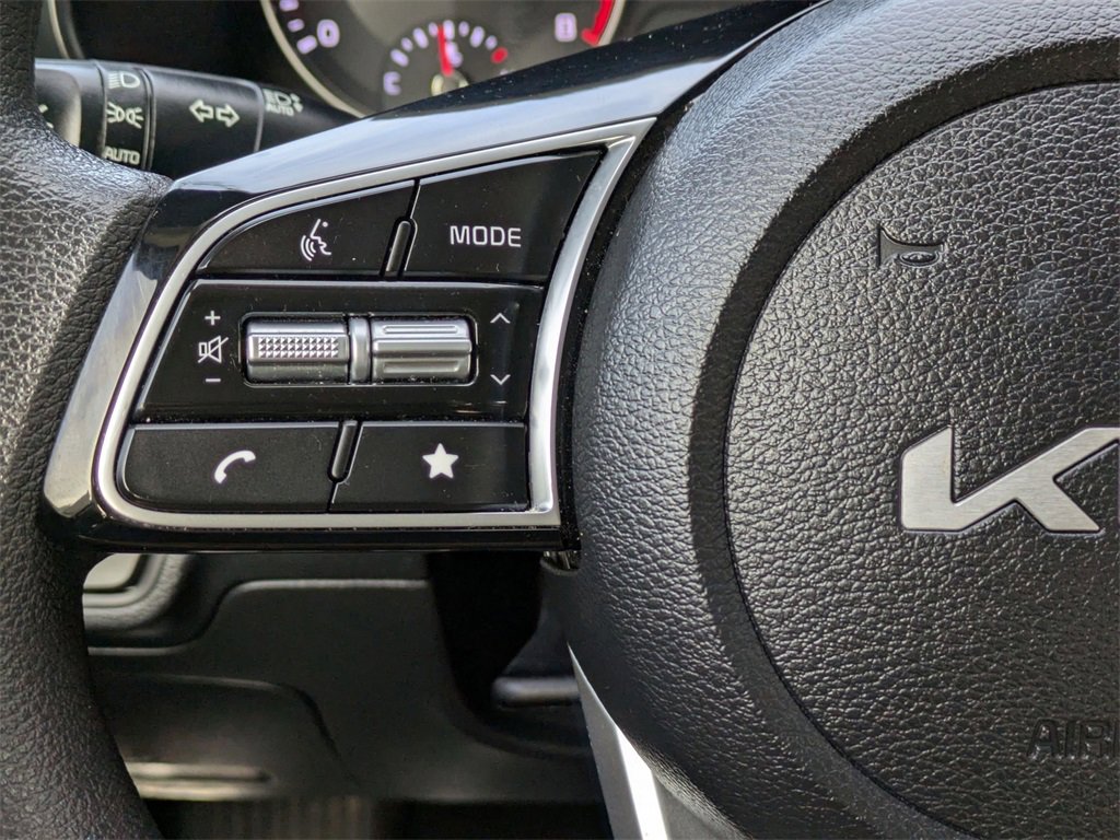 Used 2024 Kia Forte LXS image 20