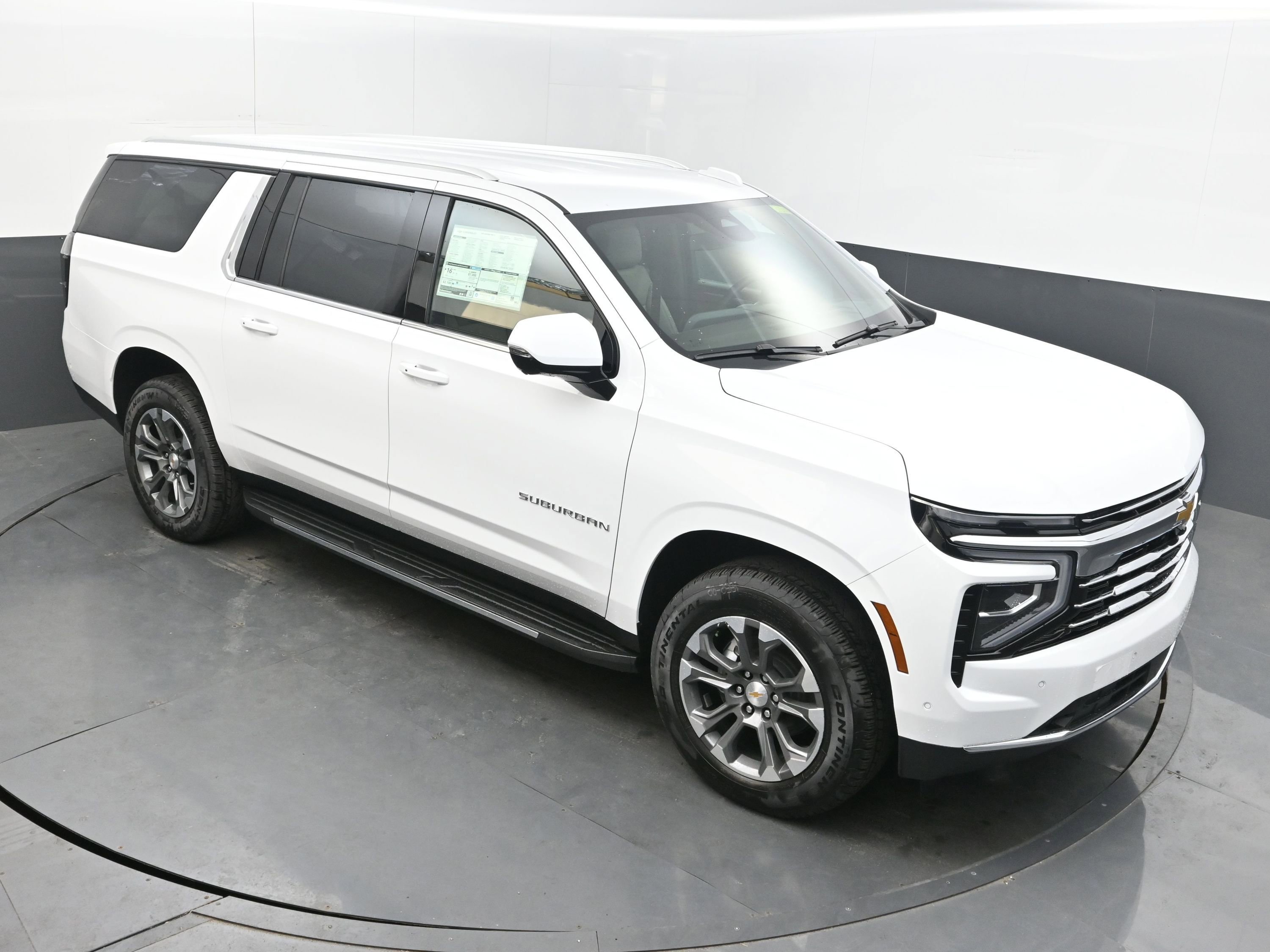 New 2026 Chevrolet Suburban LT w/ Comfort Package image 28