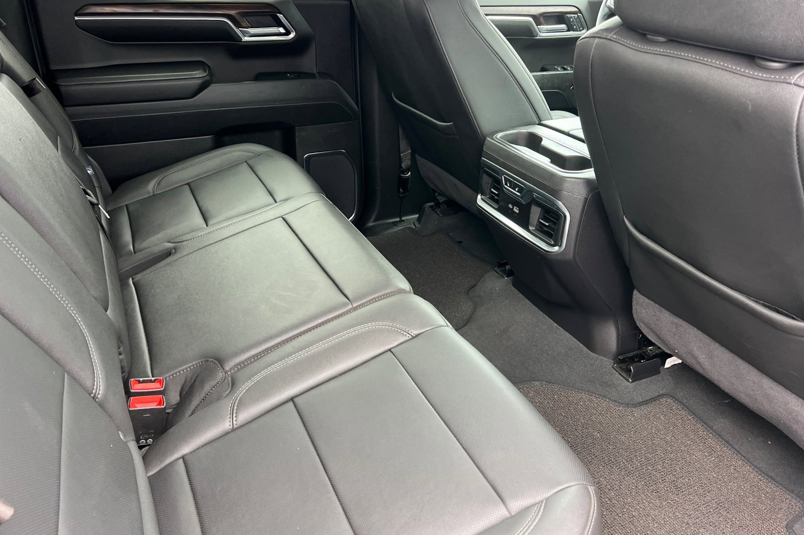 Used 2024 GMC Sierra 1500 SLT w/ SLT Premium Plus Package image 18