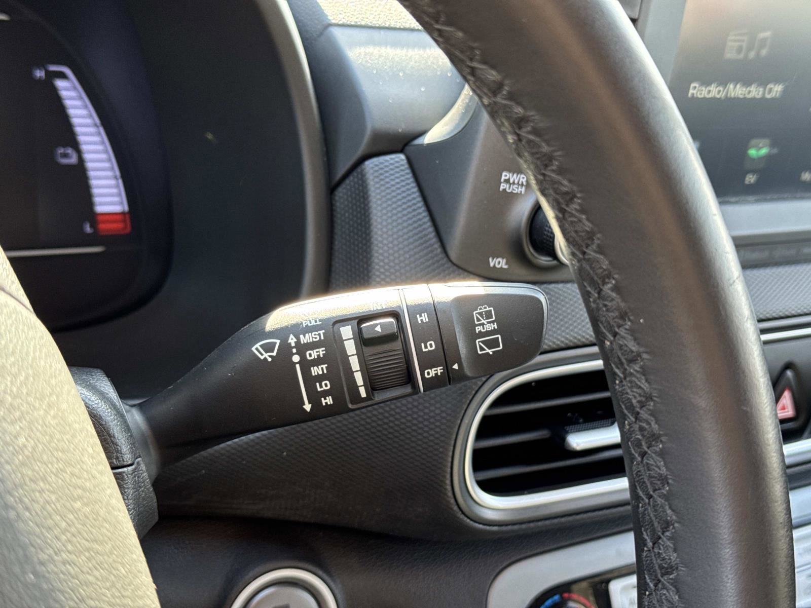 Used 2021 Hyundai Kona SEL image 10