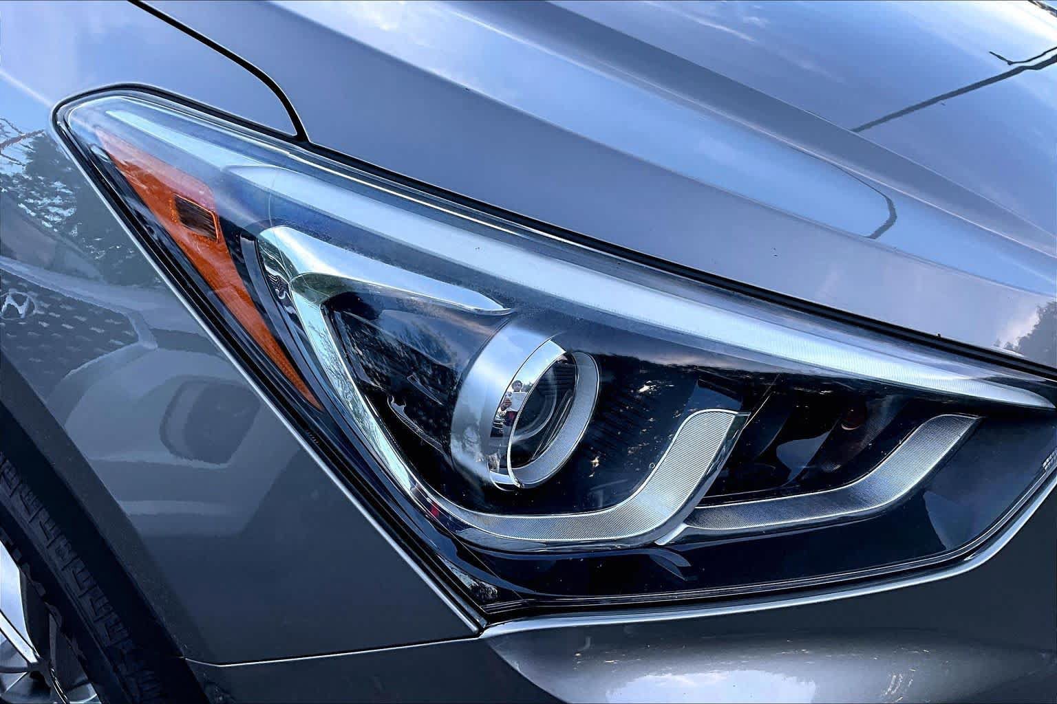 Used 2018 Hyundai Santa Fe Sport AWD/4WD image 25