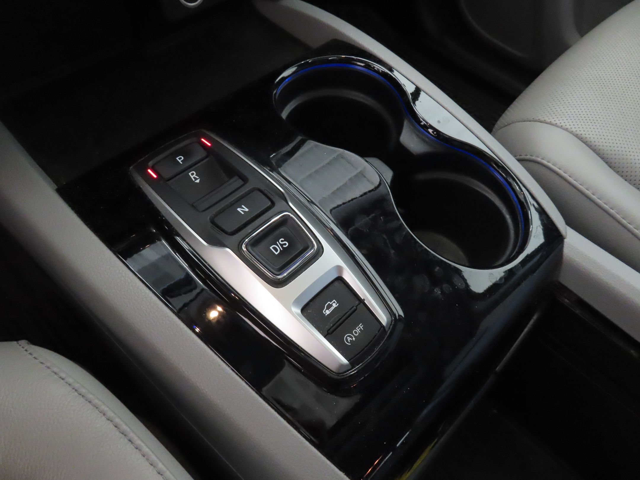 Used 2020 Honda Ridgeline RTL-E image 16