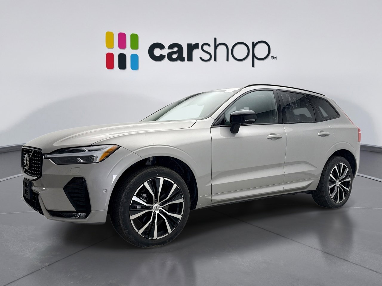 Used 2025 Volvo XC60 B5 Plus image 1
