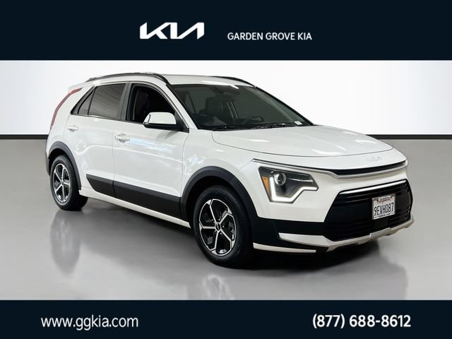 Certified 2023 Kia Niro EX