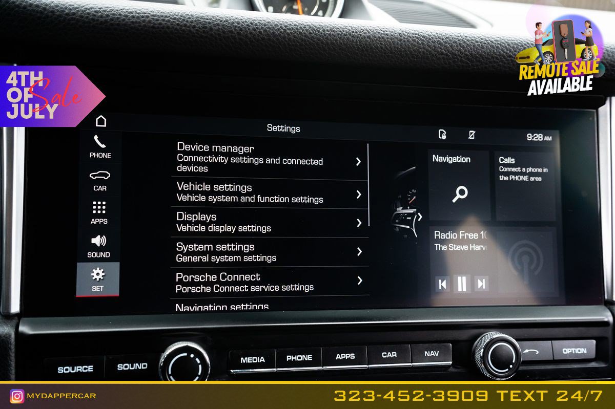 Used 2019 Porsche Macan w/ Driver Memory Package AWD/4WD image 38