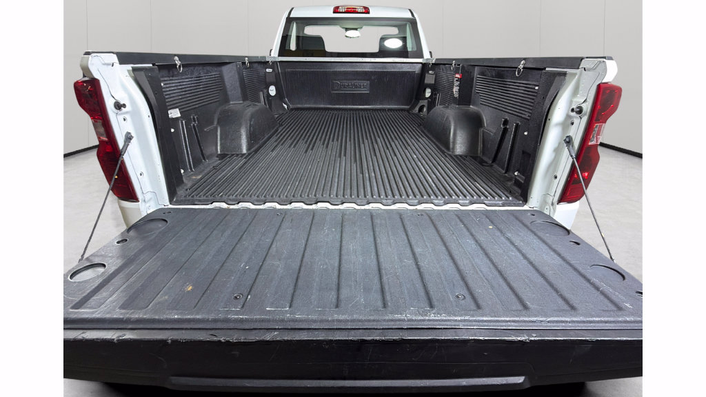 Certified 2025 Chevrolet Silverado 1500 W/T RWD image 43