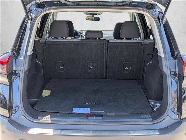 Used 2023 Nissan Rogue SV FWD image 6
